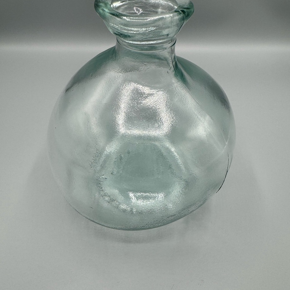 Elegant Clear Glass Vase